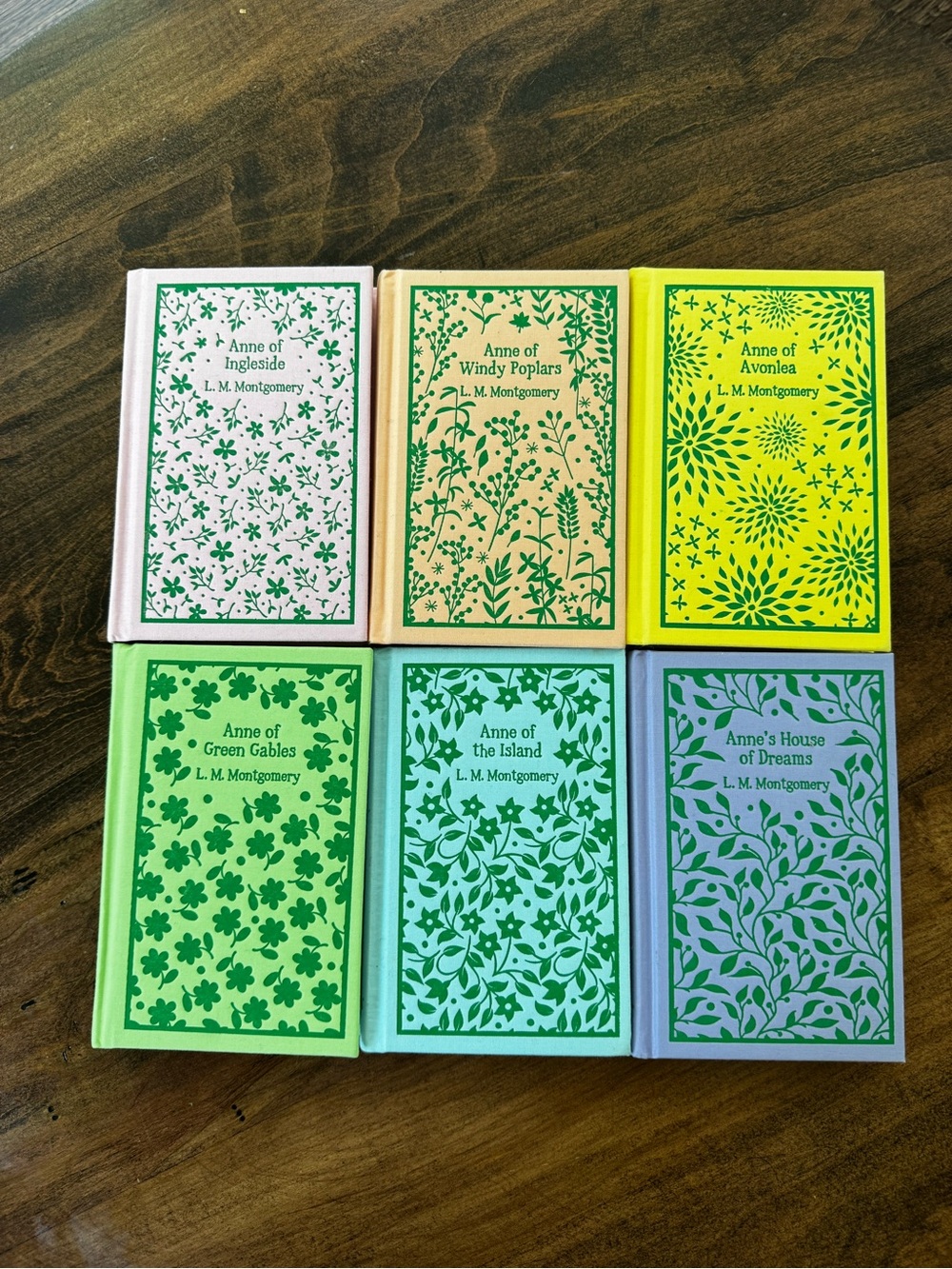 L. M. Montgomery Anne of Green Gables Series 6-Book Hardcover Set, Fiction - Picture 3 of 3